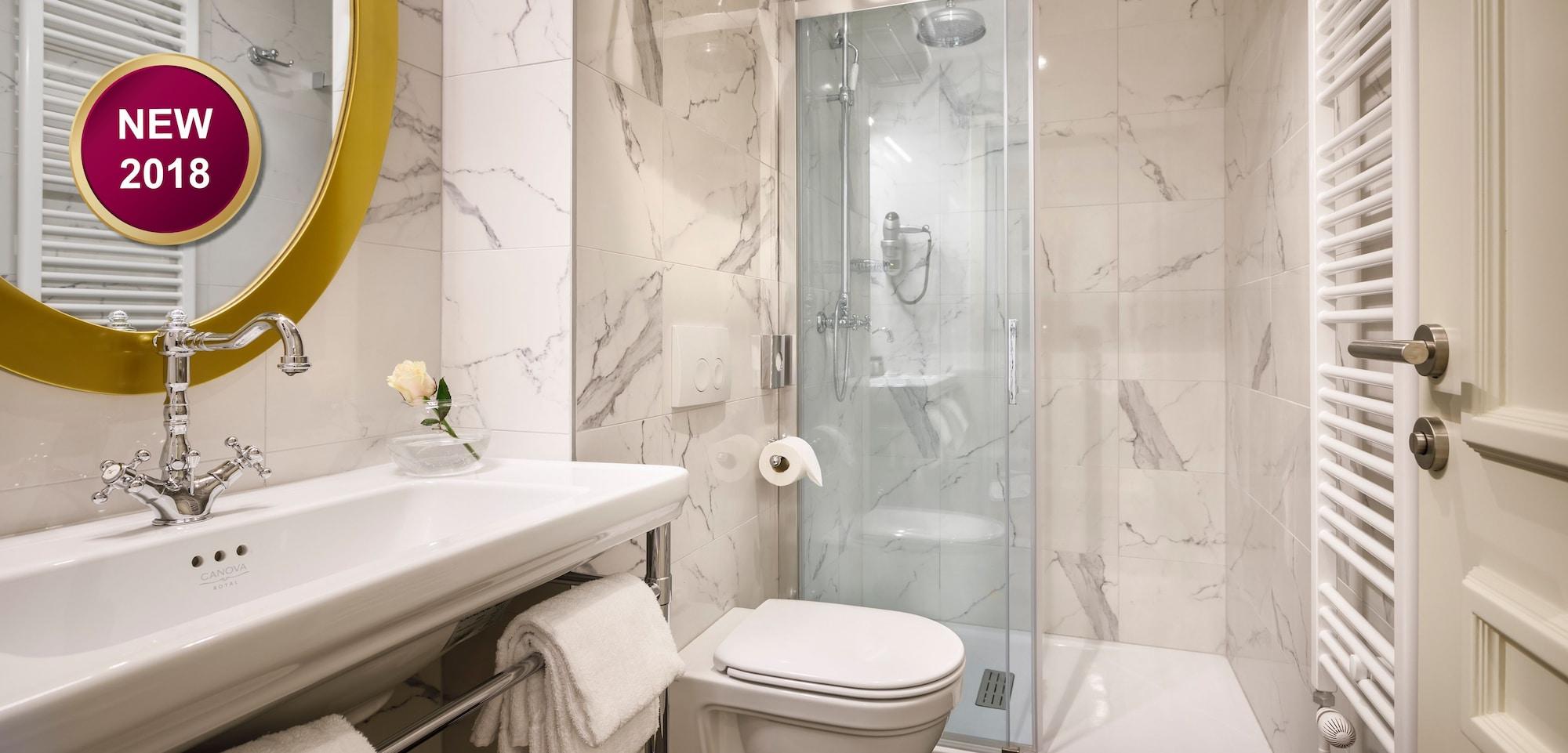 - Liburnia Hotel