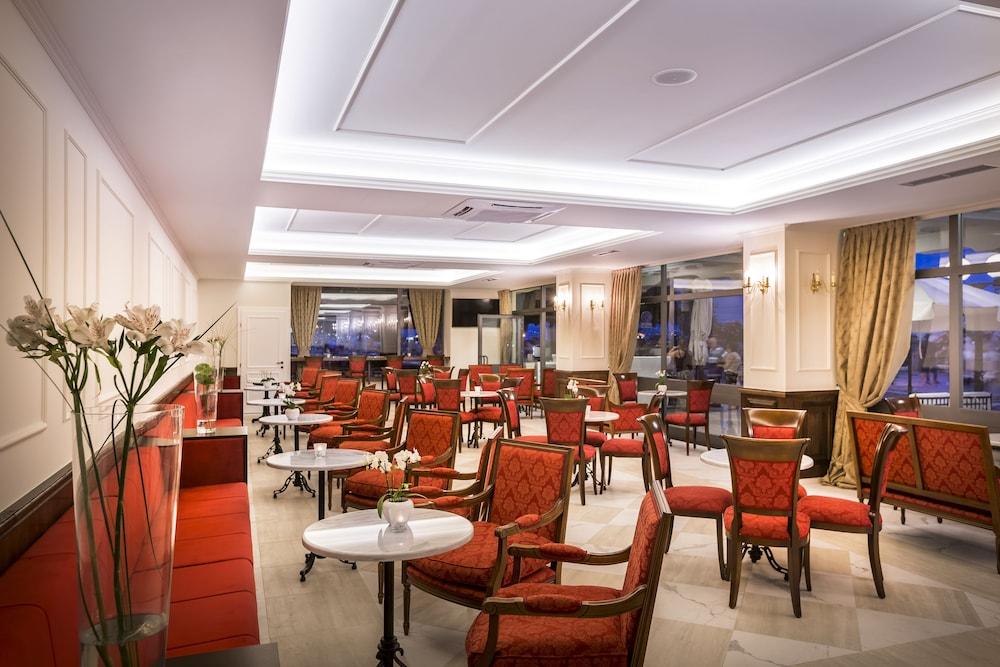 - Liburnia Hotel